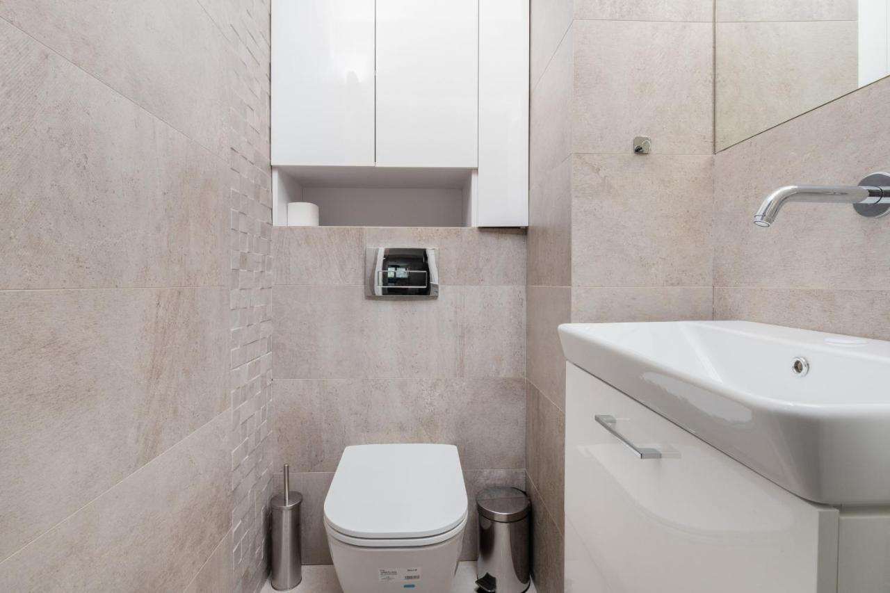 Gdanska Two-Bedroom Apartment Brzezno Beach By Noclegi Renters Dış mekan fotoğraf