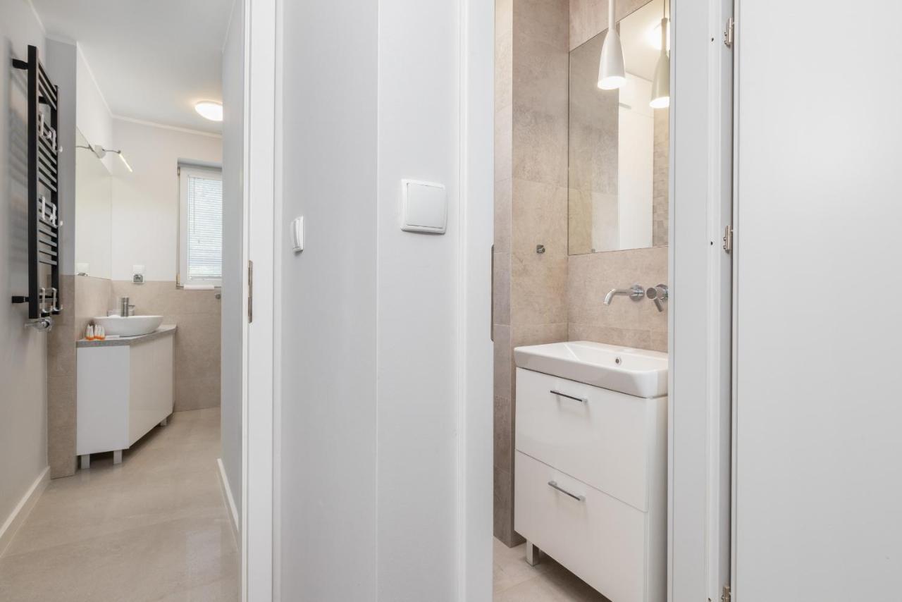 Gdanska Two-Bedroom Apartment Brzezno Beach By Noclegi Renters Dış mekan fotoğraf